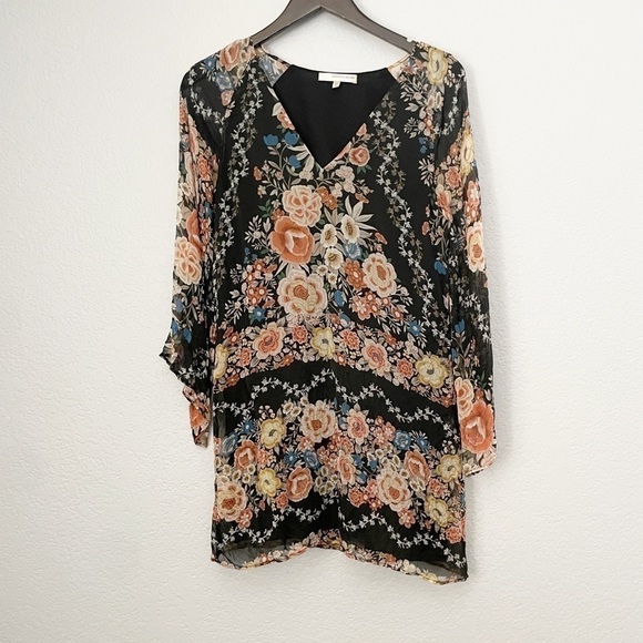 LAVENDER BROWN Black Floral V-Neck Long Sleeve Shift Mini Dress Small - Picture 1 of 8